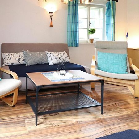 Ferienwohnung Mit Seeblick Aldrans Esterno foto