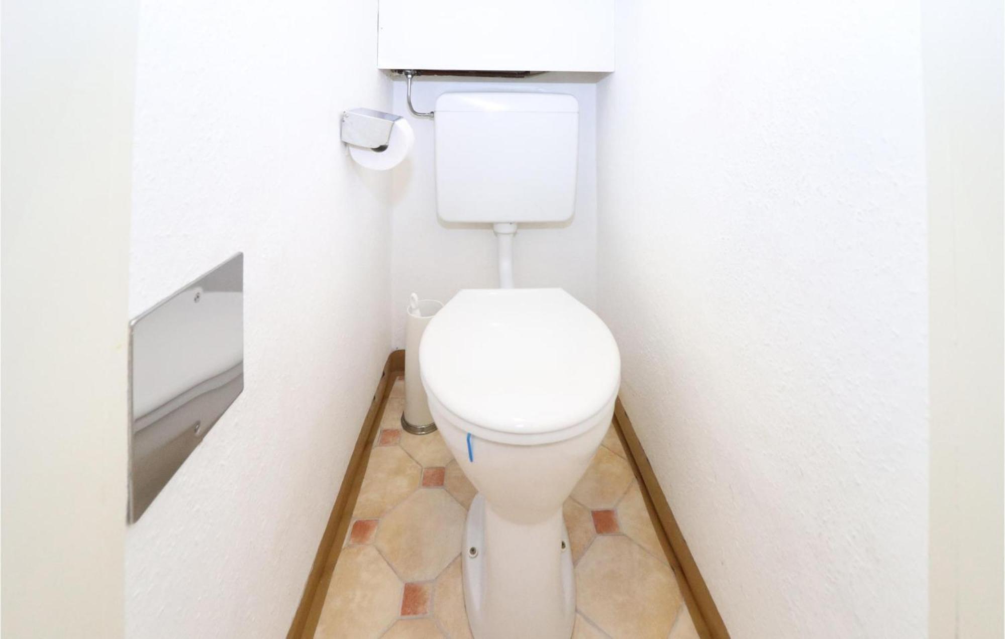 Ferienwohnung Mit Seeblick Aldrans Esterno foto