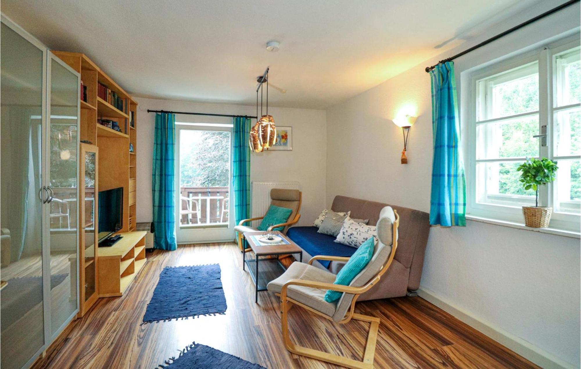 Ferienwohnung Mit Seeblick Aldrans Esterno foto