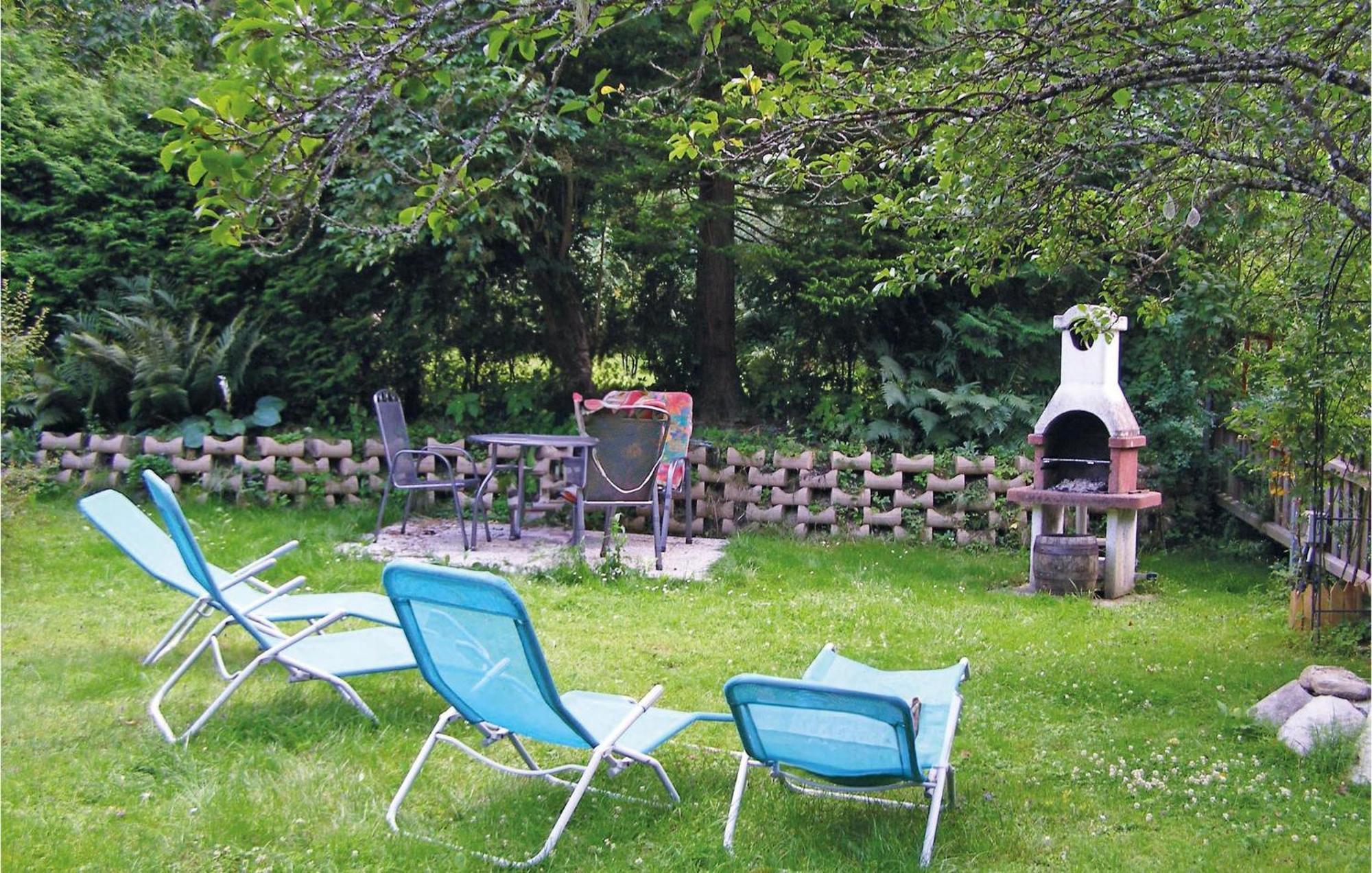 Ferienwohnung Mit Seeblick Aldrans Esterno foto